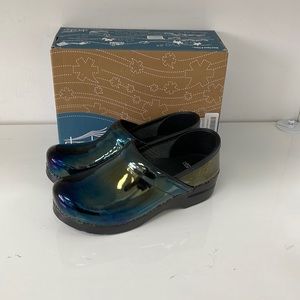 Dansko Women’s Professional Clogs